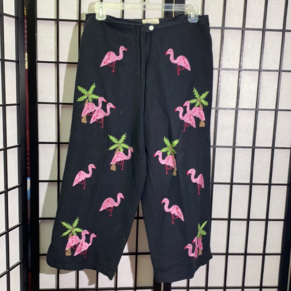 MOE Embroidered Flamingo Capris Size S